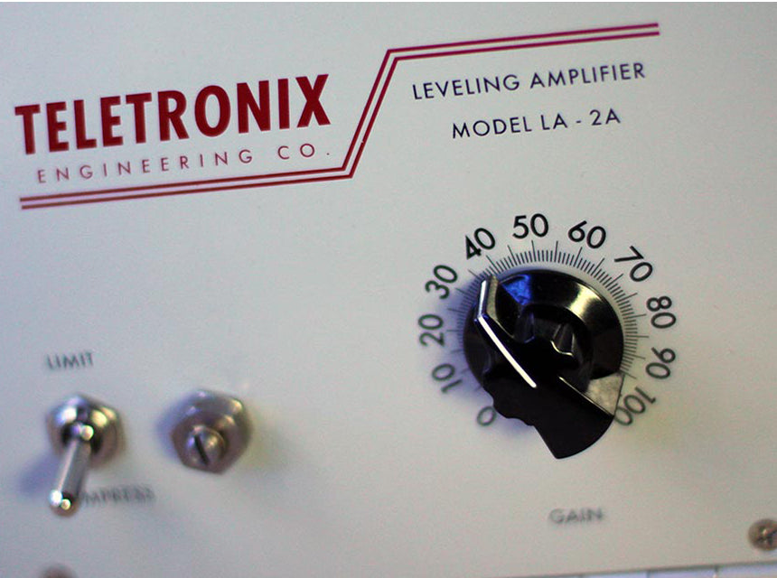 UAD Teletronix LA-2A Leveler Collection LA-2Aの光学式コンプレッションの流れを受け継ぐ